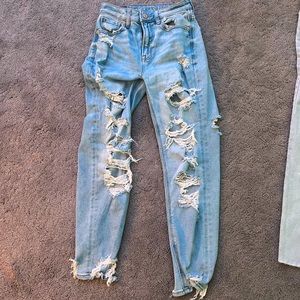 American Eagle Baggy Jeans